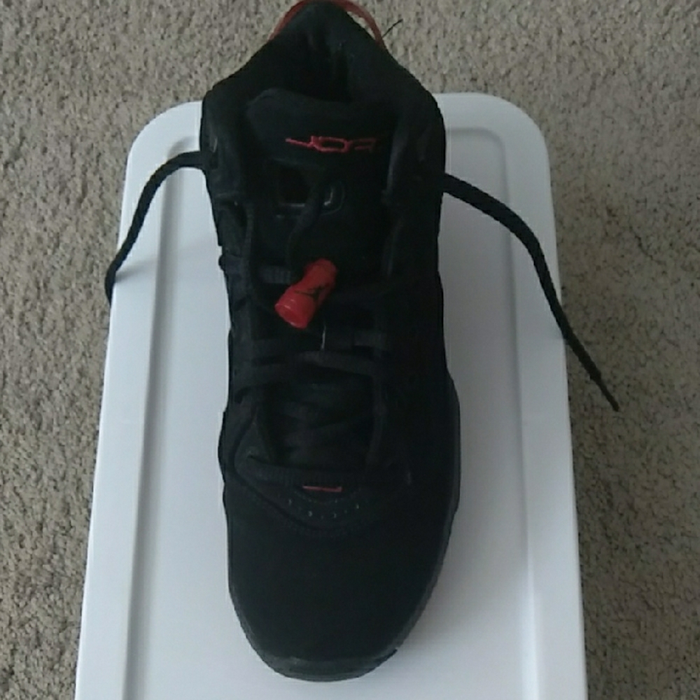 Black and Red Men's Shoe